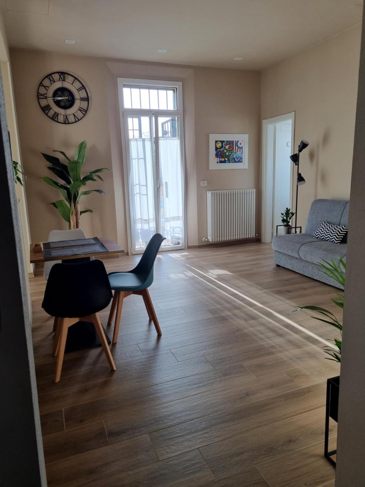 Alemanni54 - Apartment Bolonia Zewnętrze zdjęcie
